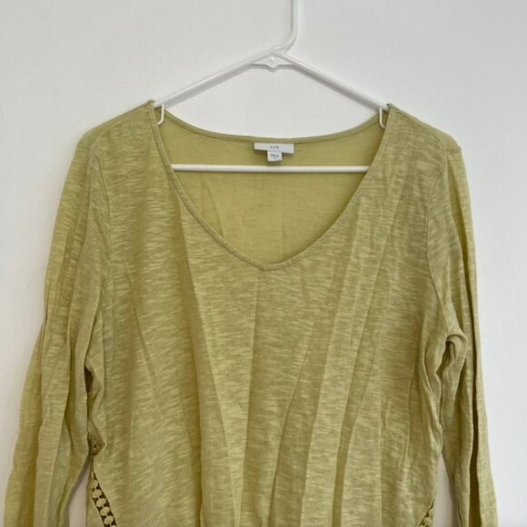 J. JILL Linen Blend Top Chartreuse Green V-Neck 3/4 Sleeve Crochet Asymmetrical - Picture 3 of 12